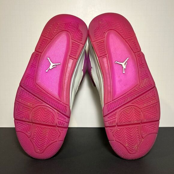 Girls/Womens AIR JORDAN 4 Retro Hyper Violet Basketball Shoes / Size 7Y - 8.5 W - Picture 7 of 9